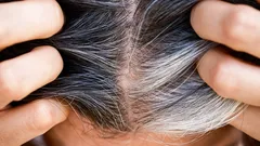 Grau ist nicht mehr schlimm: Hausmischungen, nach denen du keine Haarfarbe mehr brauchst