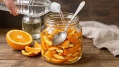 Warum man Orangenschalen in Essig einlegen sollte – ein Haushaltstrick mit grossem Nutzen