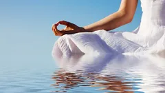 Kluge Menschen finden sie beruhigend: Diese Gewohnheiten zeigen, wer du bist